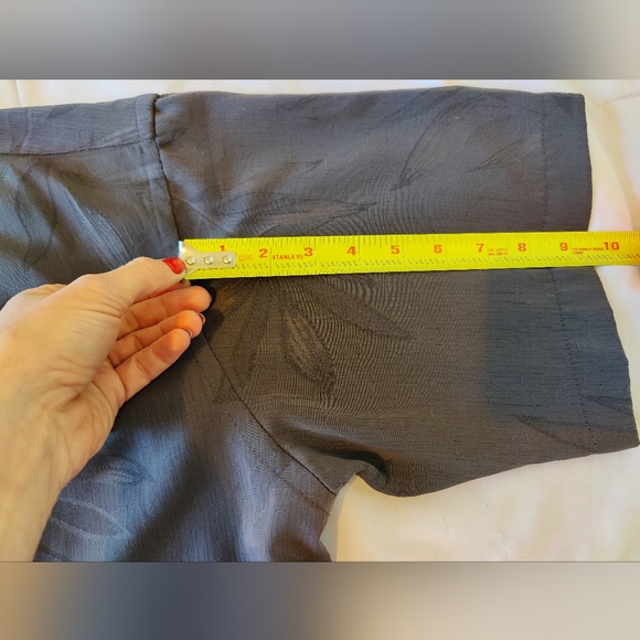 NWOT Men's Van Heusen Dark Gray Button Down Dress Shirt 🔘 (Large) 16-16.5 🖤🩶 - Picture 9 of 16